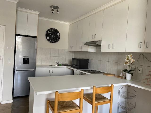 1 Bedroom Property for Sale in Gardens Western Cape